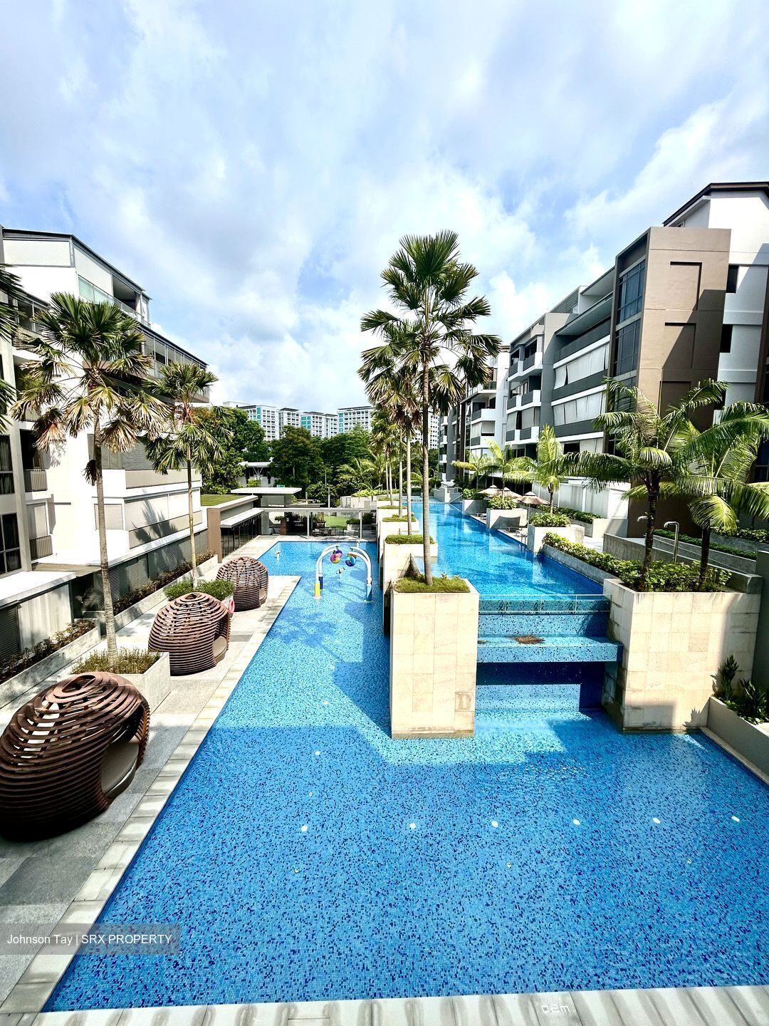 Stratum (D18), Condominium #563094131